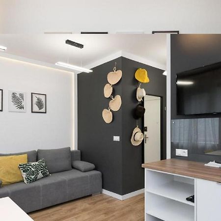 Slowackiego 11B - Cozy Studio By Homeprime Красков Екстериор снимка